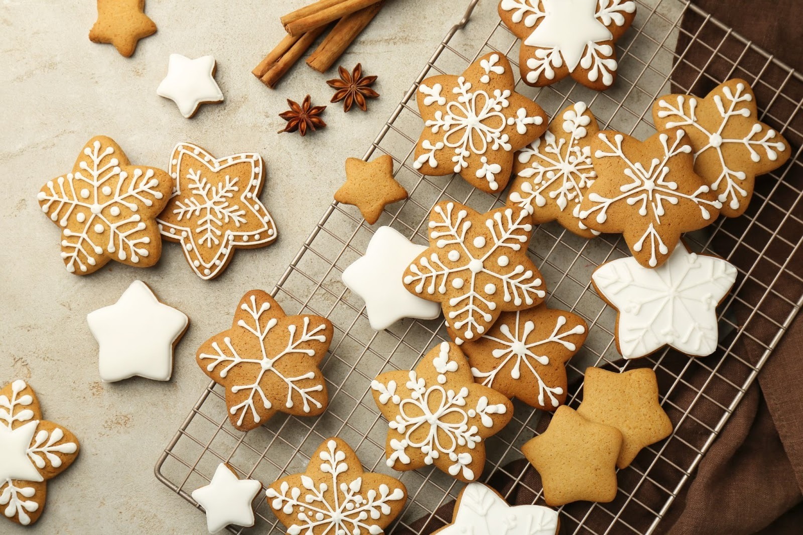 Holiday Treats You Can Enjoy With Braces